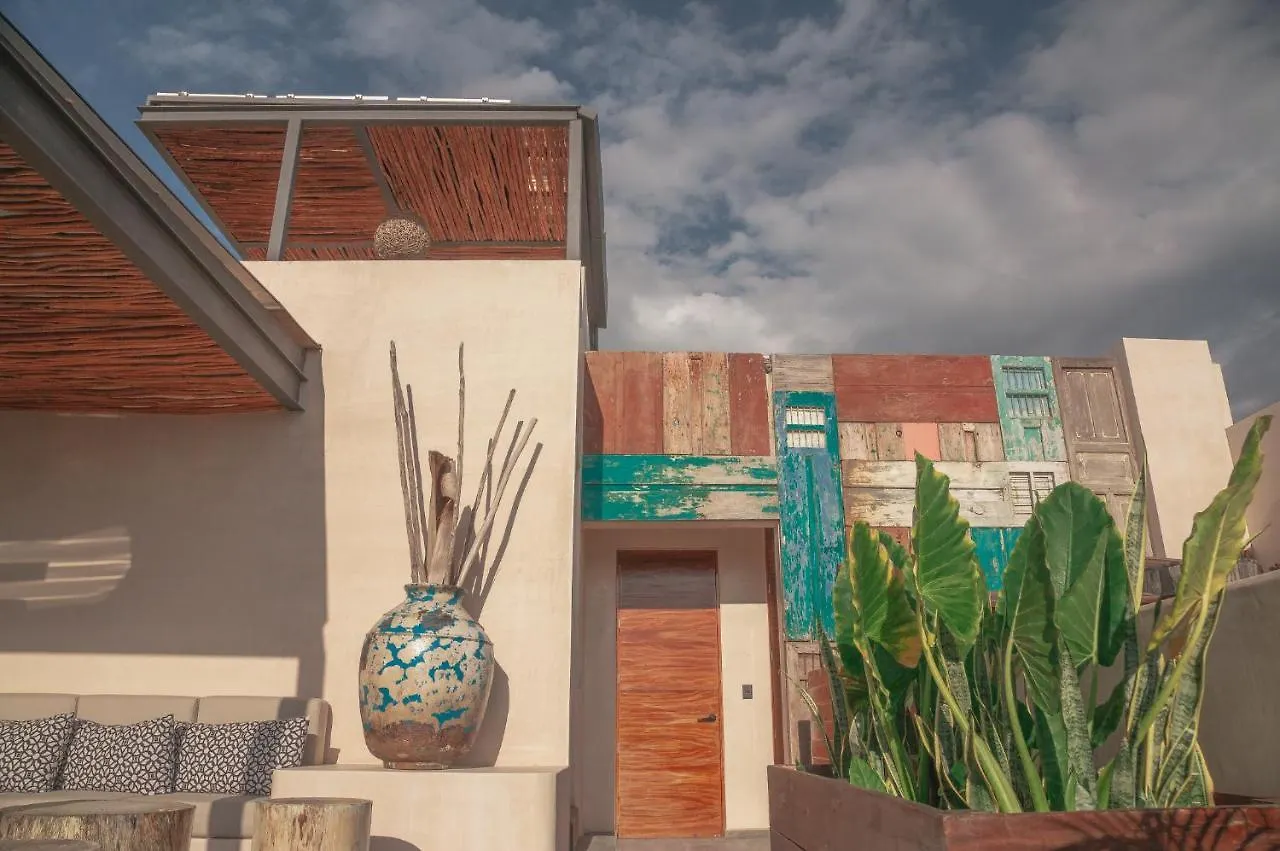 Kataleya Tulum By Zaazil - Stylish & Luxury Penthouse & Apartment , Up To 16 People, Private Pool, Private Hot Tub, Terrace And Roof Top In Luum Zama In The Jungle